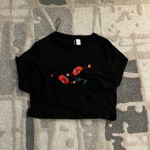 H&M Long sleeved crop top with flower motifs on sleeves